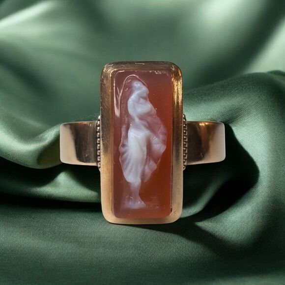 ANTIQUE- 14K Gold- Victorian- Carved Shell Cameo Ring- Size 6.25- Goddess -Muse - Picture 1 of 16